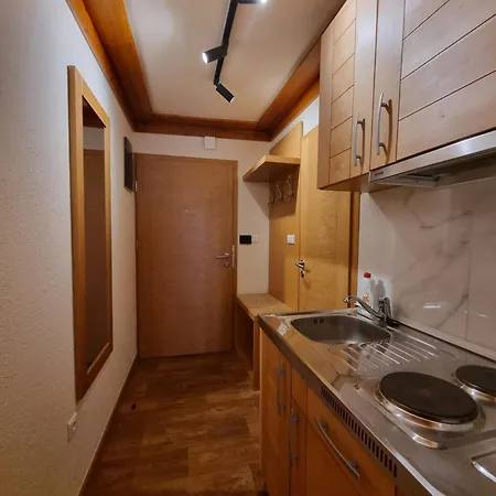 Apartman Lord Privatni App U Sklopu Aparthotela Vucko 3*